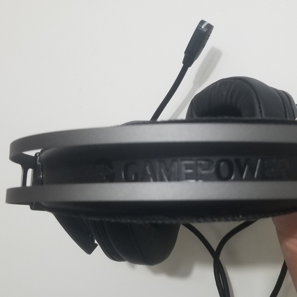 Gamepower wired gaming headphones w 7.1 surround sound, EUC - Picture 3 of 6